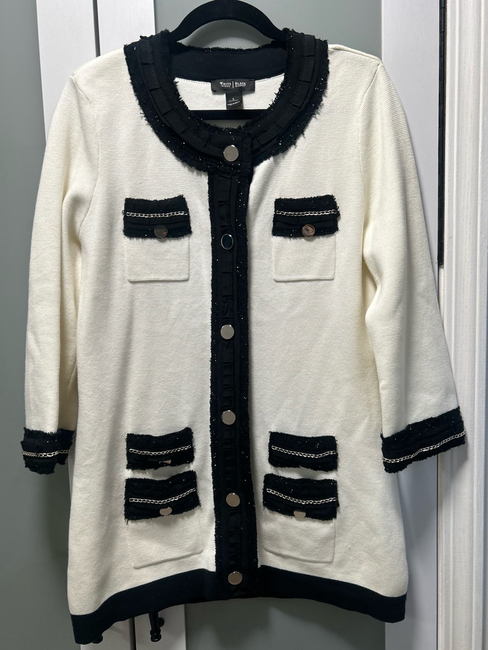 White House Black Market Women's White Black Trim Cardigan Sweater Size Large.